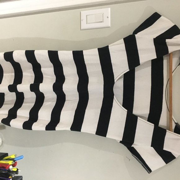 Forever 21 striped dress - Picture 2 of 2